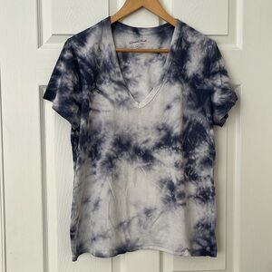 Universal threads camo top!